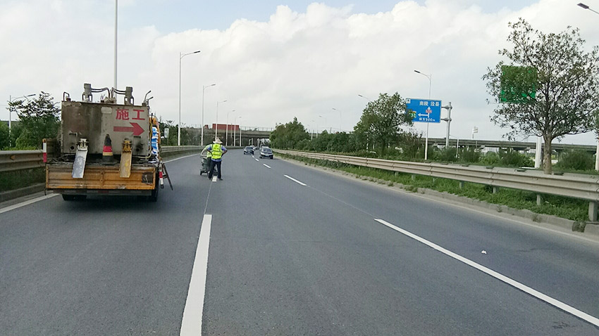 道路標線工程