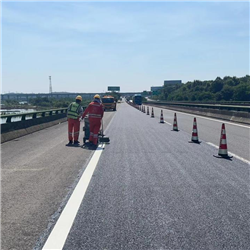 道路標線工程