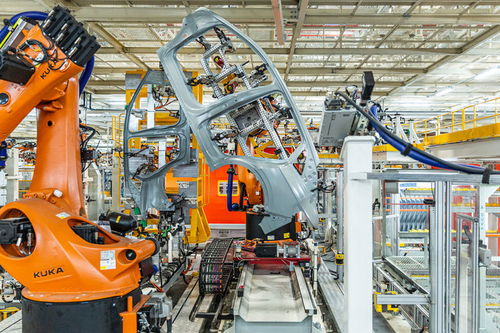 回 大眾安亭工廠揭秘 專為meb平臺(tái)打造新能源車